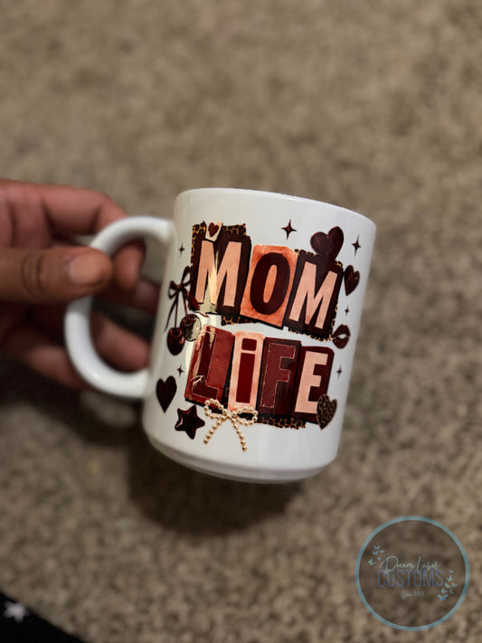 “Mom Life” Coffee Mug